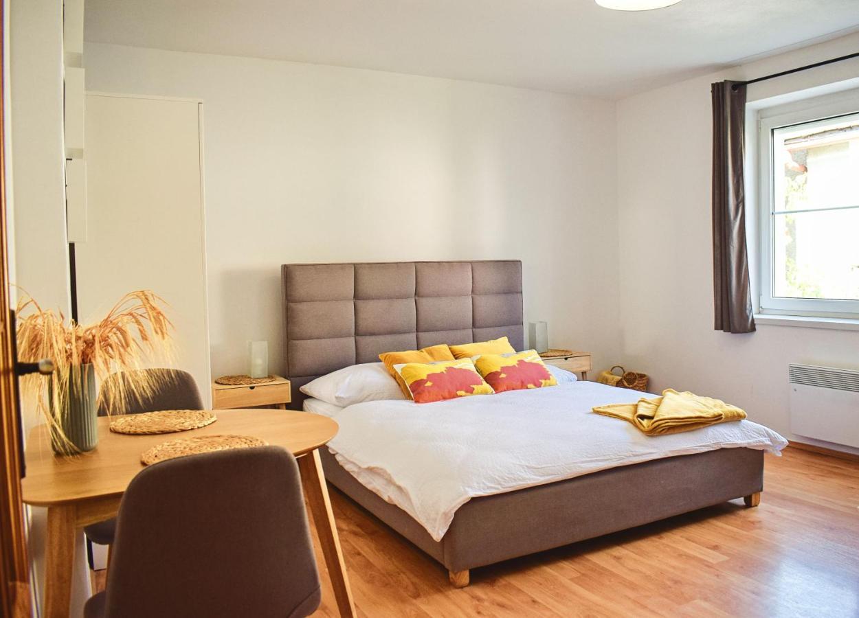 Apartments Lakeview Liptovský Trnovec Dış mekan fotoğraf