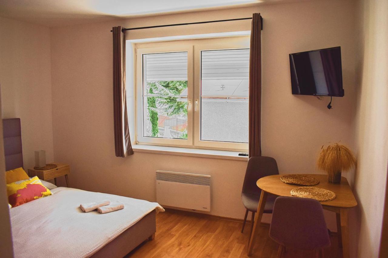 Apartments Lakeview Liptovský Trnovec Dış mekan fotoğraf