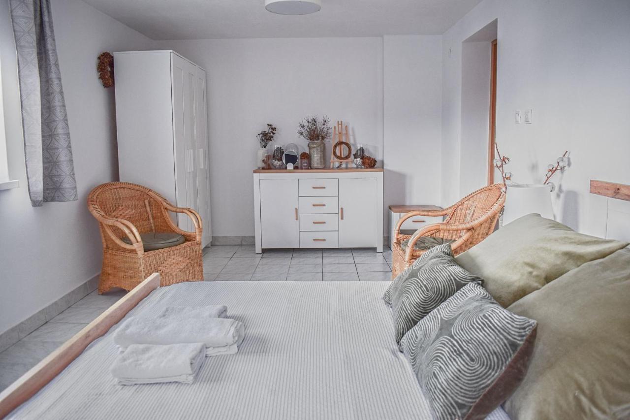 Apartments Lakeview Liptovský Trnovec Dış mekan fotoğraf