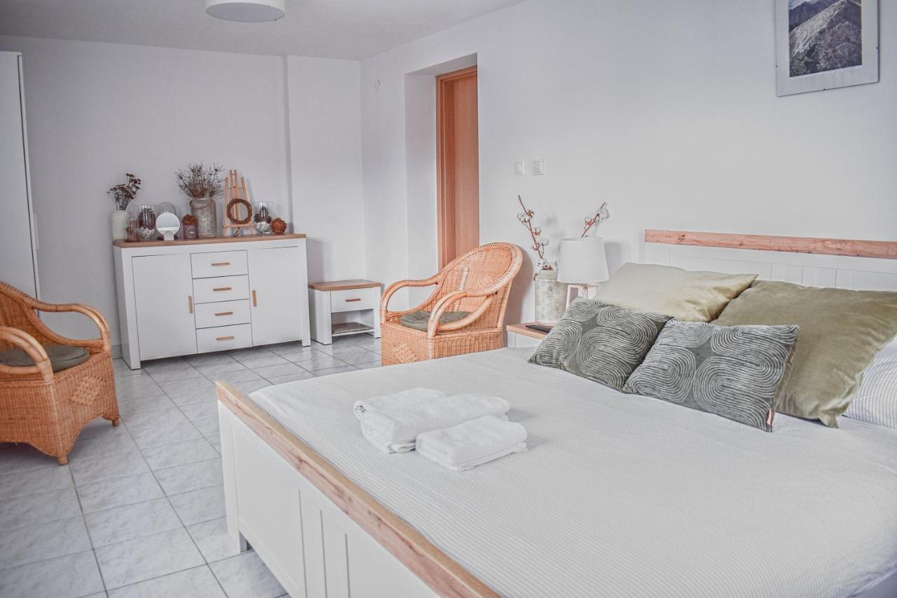 Apartments Lakeview Liptovský Trnovec Dış mekan fotoğraf